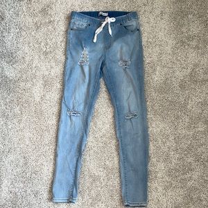 Elastic waist high rise pull on jeggings size 7